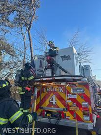 02/05/2026 - West Islip FD responds to Working Structure Fire